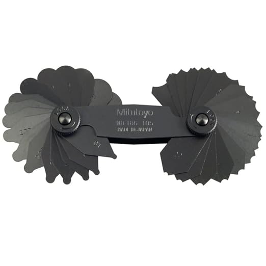 Mitutoyo 186-105 Radius Gage Set, 1-3mm by 0.25mm and 3.5-7mm by 0.5mm, 17 Pairs of Precision Steel Leaves, Concave/Convex Radius Inspection Tool for Machining, Metalworking, and Quality Control | Precision Steel Leaves