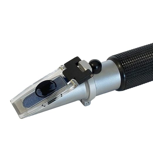 0-10% Brix & Cutting Fluid, Rhino Handheld Refractometer with Automatic Temperature Compensation (Copper) Accuracy 0.1%