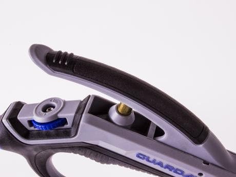 Guardair GA44 PalmJet Safety Air Gun, Comfort Trigger, 4-Inch Straight Extension, Star Tip Nozzle, Hanging Hook, OSHA Compliant (GA4404S)