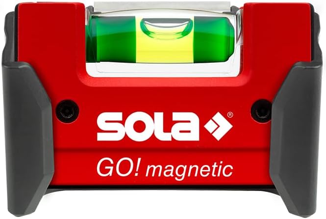SOLA LSGOM GO! Magnetic Portable Level with Clip and 1 60% Magnified Vial, 3-Inch