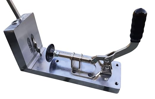 Sommerfeld Tools Rugged Die-cast Aluminum Pocket Hole Jig with Two Face Clamps Driver bits Drill and Starter Screw Pack