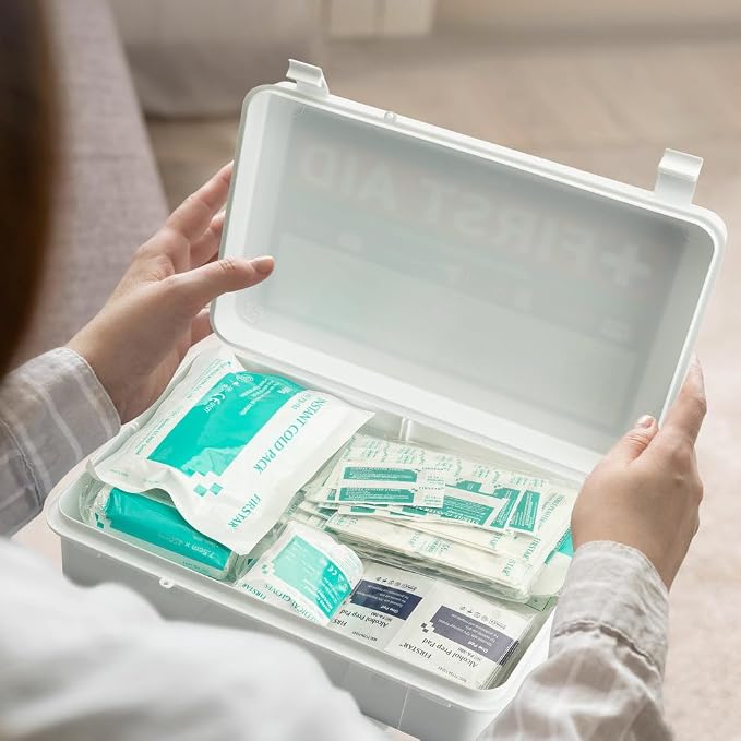 First Aid Kit for Business, Medium, 200 Piece - Wall Mountable & Portable | Hard Case, OSHA Compliant, For Office, Restaurants, Work Vehicles, Retail & Service Spaces