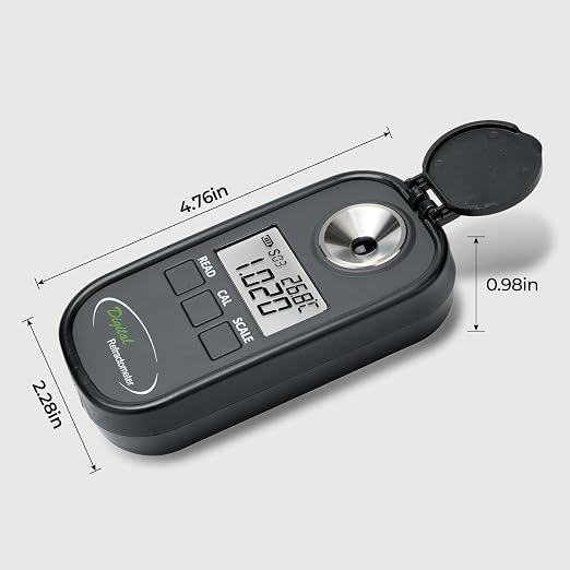 Digital Salinity Refractometer Salinity Meter Salt Meter Range 0-28%, Specific Gravity 1.000-1.217