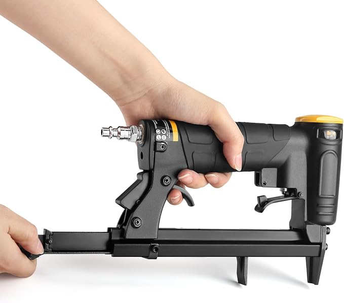 HBT HB7116P-KT 22 Gauge 3/8-Inch Crown Pneumatic Upholstery Stapler, Air Stapler Kit, with 6000 Staples, 1/4-Inch to 5/8-Inch