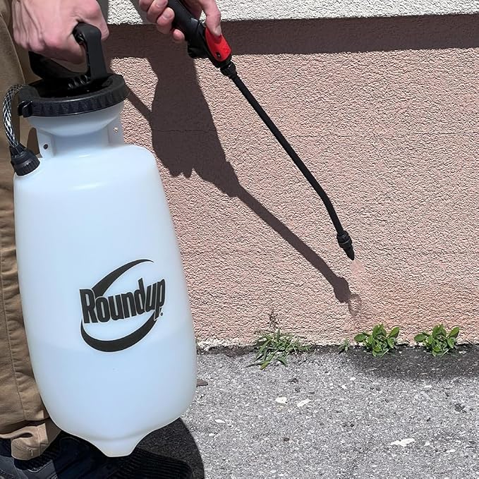 Roundup 190327 4 Gallon No Leak Pump Backpack Sprayer and 190260 2 Gallon Lawn and Garden Sprayer Bundle