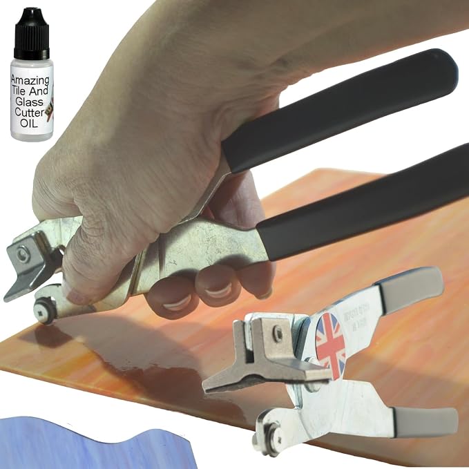 Stained Glass Cutter, Made in UK Professional 2-in-1 Stained Glass Cutting Tool with Built-in Running Pliers and Carbide Scoring Wheel – So No Reaching for Two Tools, Incl. Step-by-Step Cutting Guide