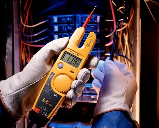 Fluke T5-600 Electrical Voltage, Continuity and Current Tester, Measures AC Current Up to 100 A Without Contact, Automatically Select AC/DC for Tests, Includes Detachable SlimReach Probe Tip