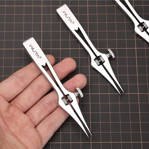 WUTA Leather Chisel All-Polished Pricking Iron Adjustable 2-6mm French Style Puncher Punching Tool (Adjustable 2 Teeth)