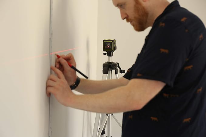 Firecore 360° Self Leveling Cross Line Laser Level with Adjustable 60 Inch Aluminum Alloy Laser Tripod