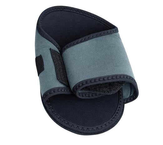 Bon Tool 41-174 Monster Knee Pads-Heavy Duty Lightweight Waterproof Knee Pads, Thick sponge rubber Wide-Velcro Straps for Heavy duty concrete finishers and floor installers