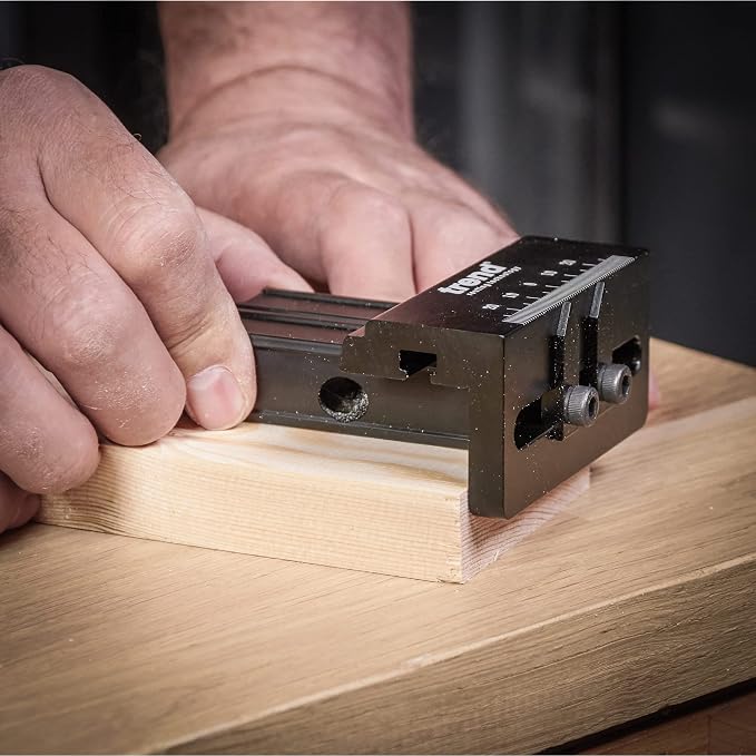 Trend Mini Twin Pocket Hole Jig with HSS Drill Bit & Depth Setting Collar, Square Drive Bit & Pocket Hole Screws Selection, PH/JIG/M