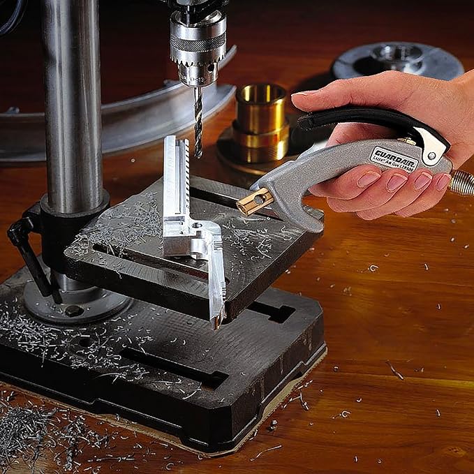 Guardair LZR600 Lazer Series PalmSwitch Safety Air Gun, Brass Venturi Nozzle with 1/4" FNPT Inlet, Lightweight and All Metal Construction