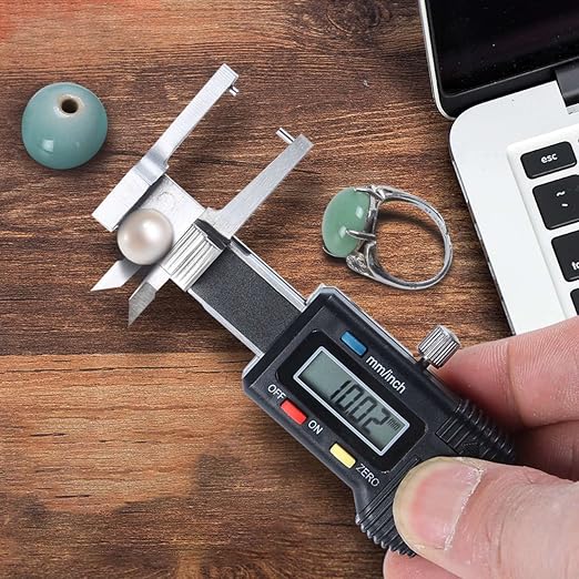 Electronic Digital Caliper, 1.5V Stainless Steel Micro Electronic Digital Display Triple Use Ruler Thickness Measuring Caliper 0~25mm Measuring Range, 0.03mm Accuracy