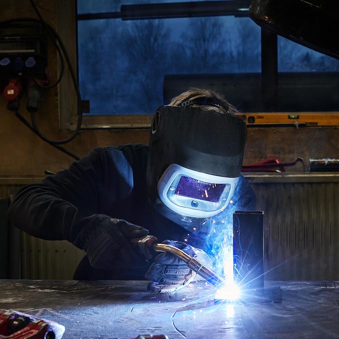 3M Speedglas G5-03 E Welding Helmet 09-0100-P10, Passive Filter, No ADF, Ergonomic, Adjustable Head Suspension