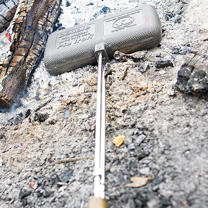 Rome Industries 1605 Double Pie Iron with Steel and Wood Handles, Gray | camping-kitchen-equipment