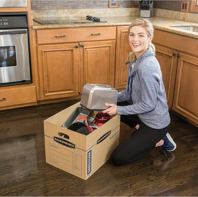 Bankers Box Medium Classic Moving Box 20 Pack, Reinforced Handles, Tape-Free Assembly, Box with Lid, 19" x 14.5" x 15.5", Cardboard